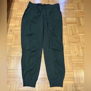 Lululemon dance studio jogger